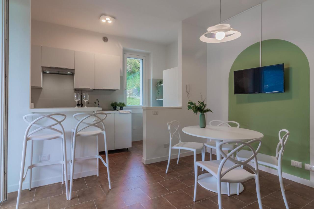 Ninfea Apartments By Wonderful Italy Lezzeno Luaran gambar