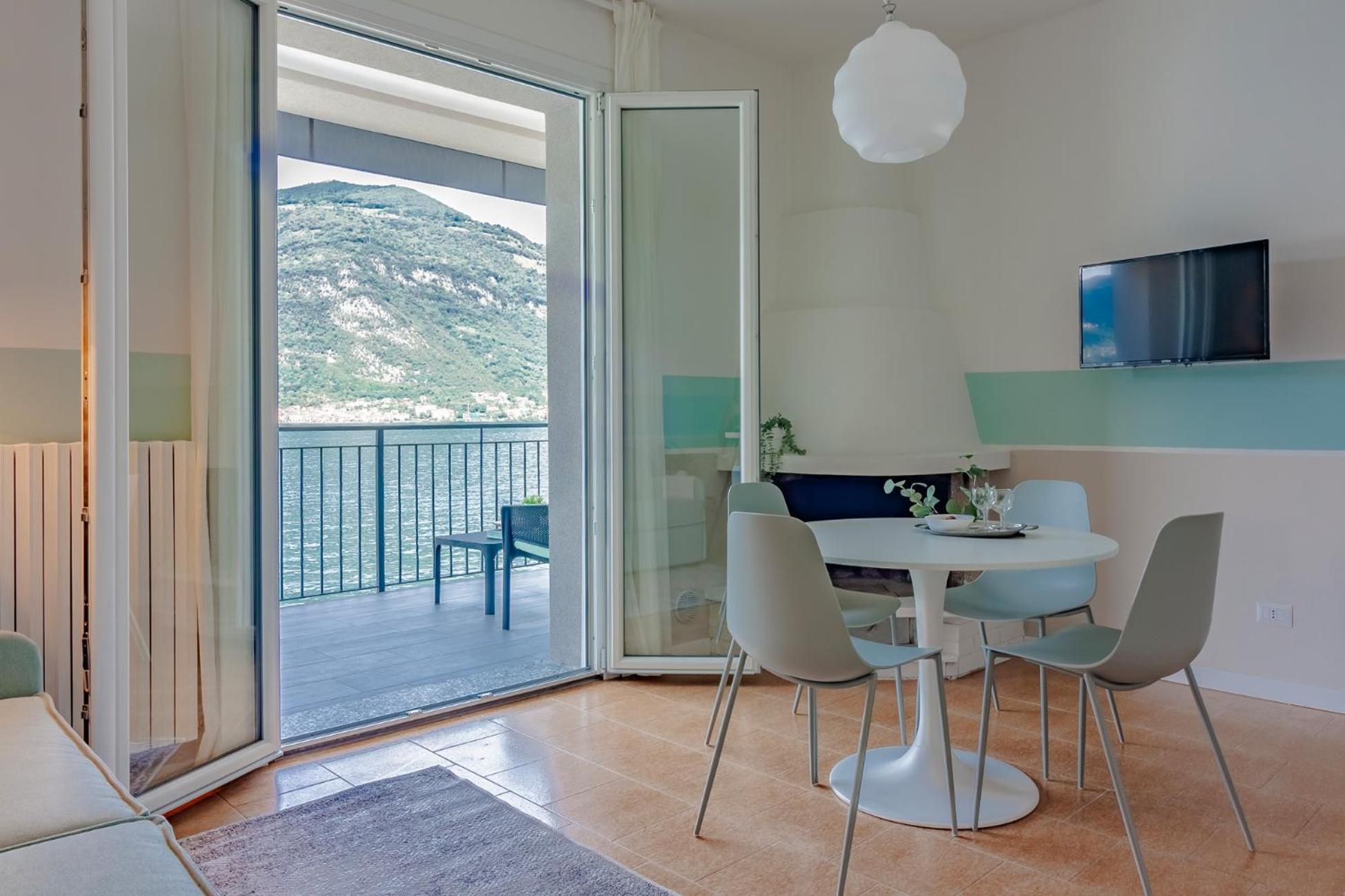Ninfea Apartments By Wonderful Italy Lezzeno Luaran gambar